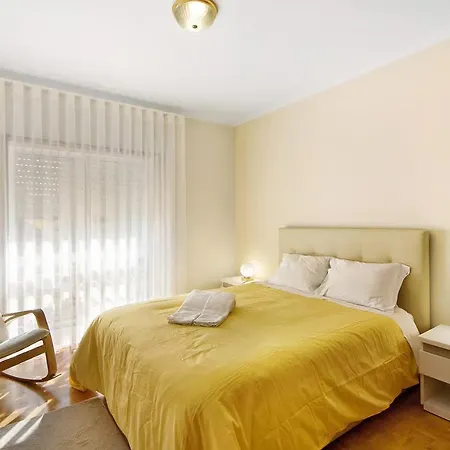 Mina By Lovelystay Apartment *